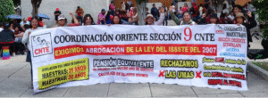 Lee más sobre el artículo Día del Maestro y Maestra y— En las Calles